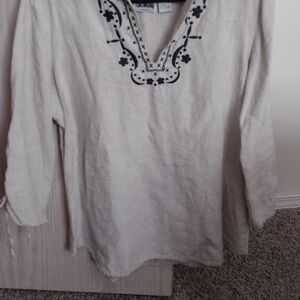 Embroidered Cream Tunic Top